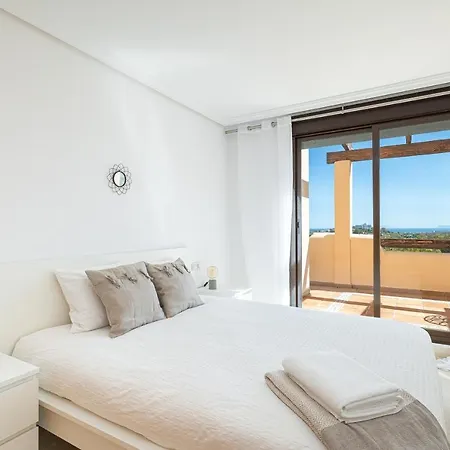 Precioso Atico Con Las Mejores Vistas De Benahavis *